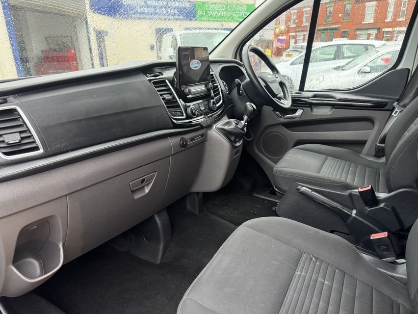 Used Ford Transit Custom 2022 for sale - 76950528: Photo 4