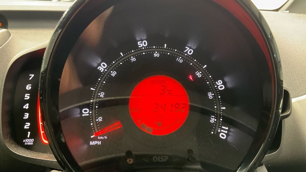 Used Toyota AYGO 2021 for sale - 77250480: Photo 10