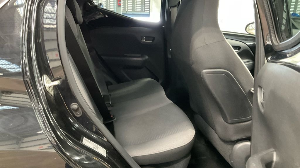 Used Toyota AYGO 2021 for sale - 77250480: Photo 8