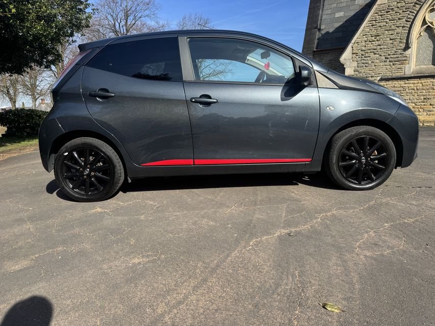 Used Toyota AYGO 2017 for sale - 77936209: Photo 10