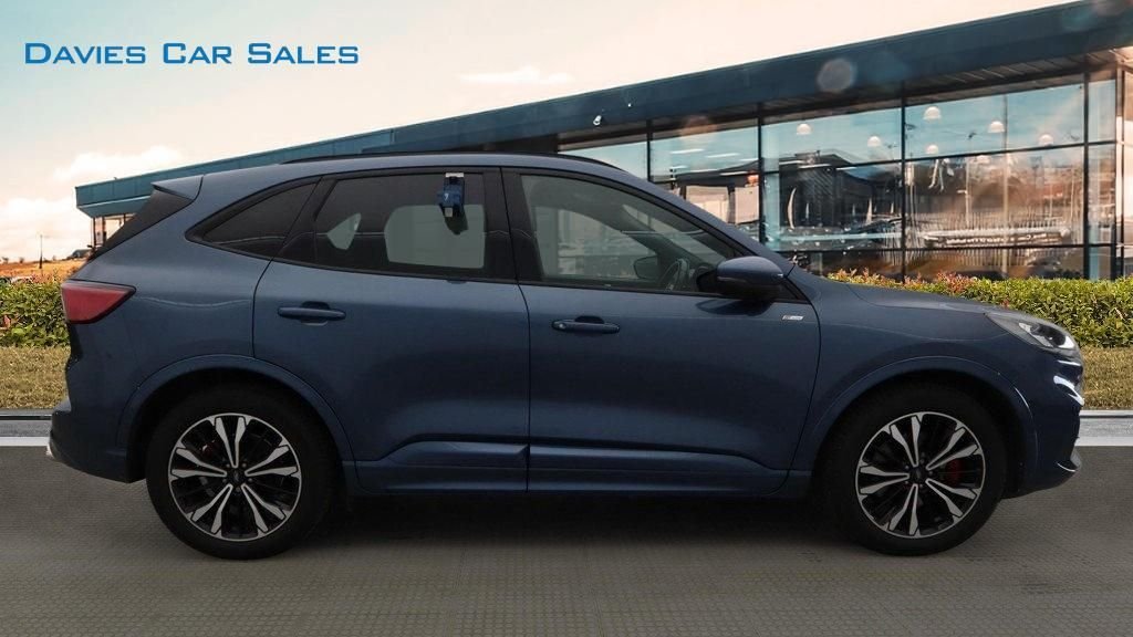 Used Ford Kuga 2021 for sale - 77642889: Photo 4