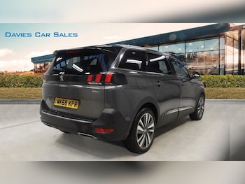 Used Peugeot 5008 2018 for sale - 77072810: Photo