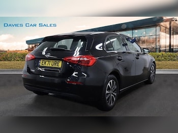 Used Mercedes-Benz A-Class 2021 for sale - 76962436: Photo