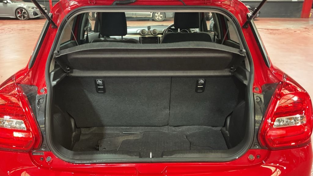 Used Suzuki Swift 2021 for sale - 78003508: Photo 7
