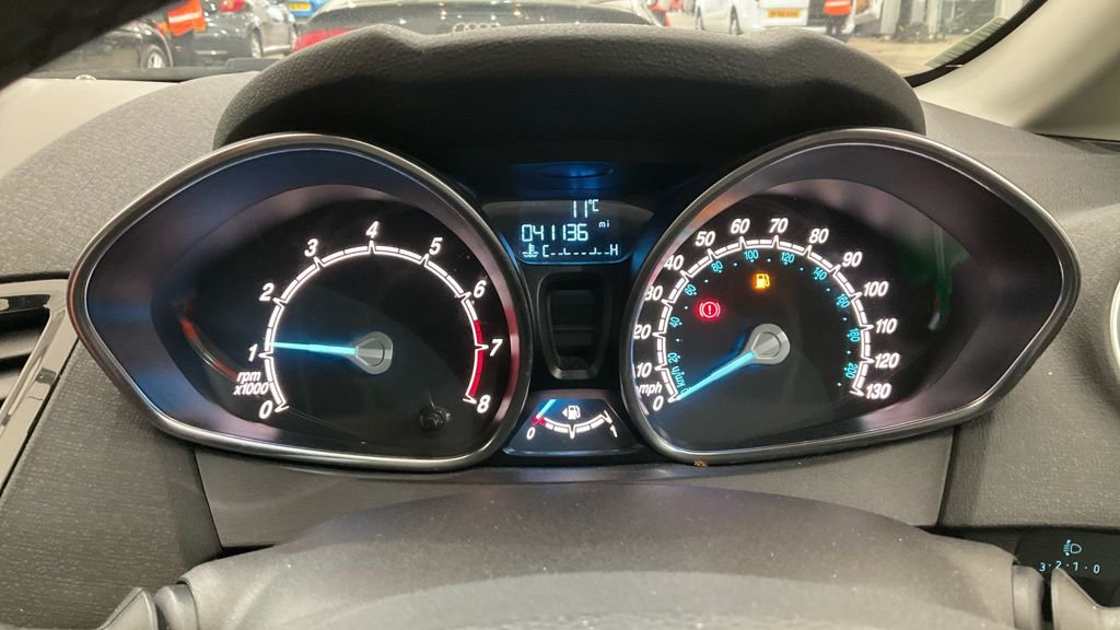 Used Ford Fiesta 2015 for sale - 78124081: Photo 9