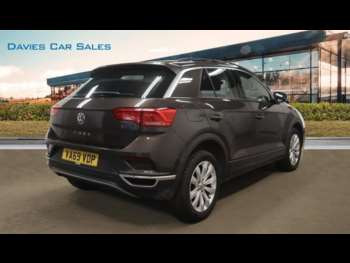 Used Volkswagen T-Roc 2019 for sale - 74721642: Photo