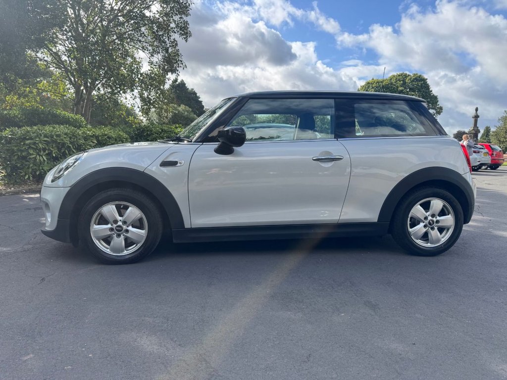 Used MINI Hatch 2019 for sale - 76038814: Photo 4