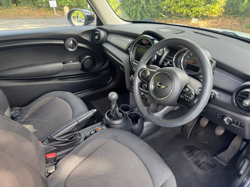 Used MINI Hatch 2019 for sale - 76038814: Photo 6
