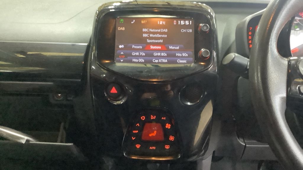 Used Toyota AYGO 2018 for sale - 77806775: Photo 8