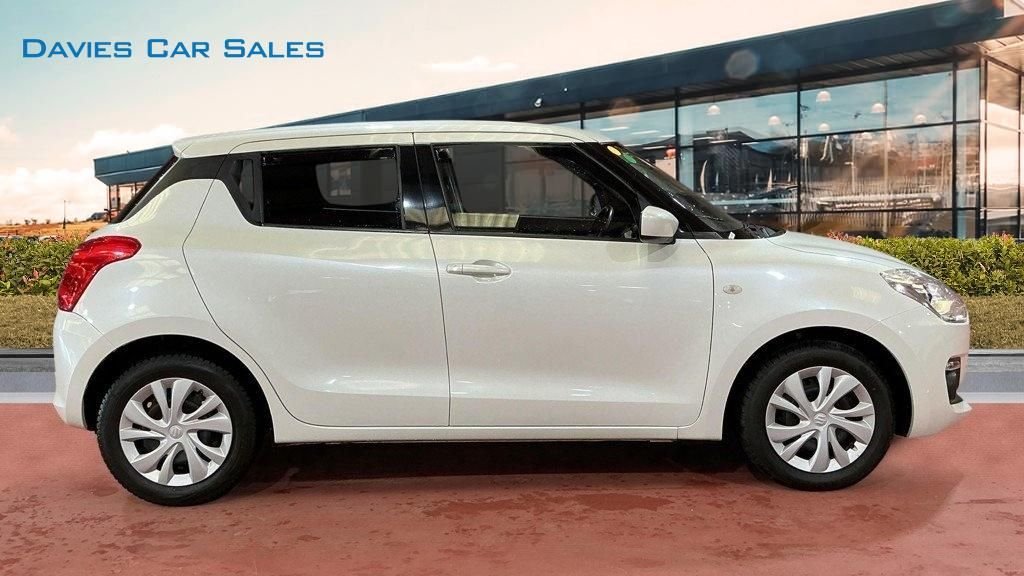 Used Suzuki Swift 2018 for sale - 78003111: Photo 5