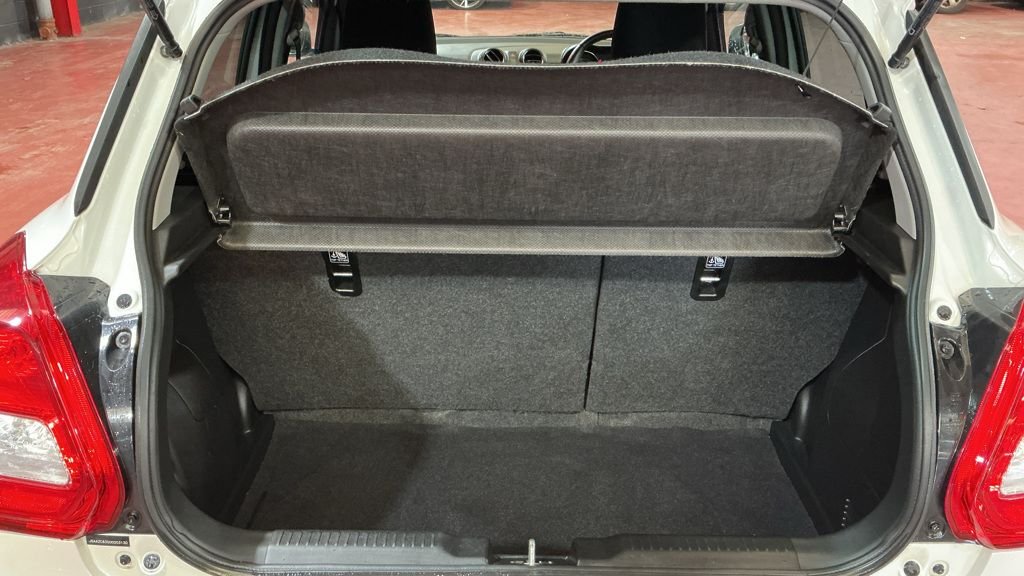 Used Suzuki Swift 2018 for sale - 78003111: Photo 7