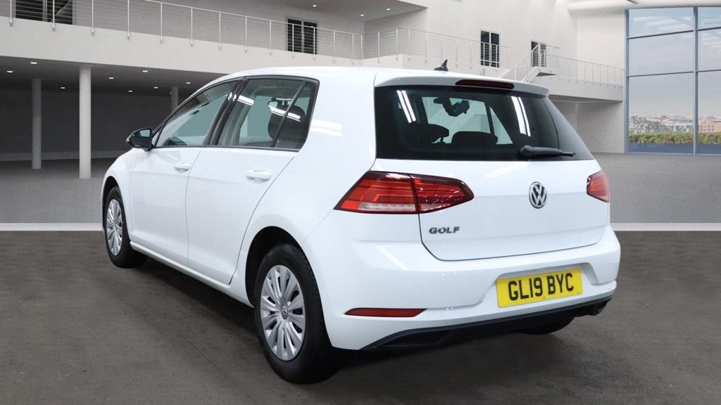 Used Volkswagen Golf 2019 for sale - 77680929: Photo 5