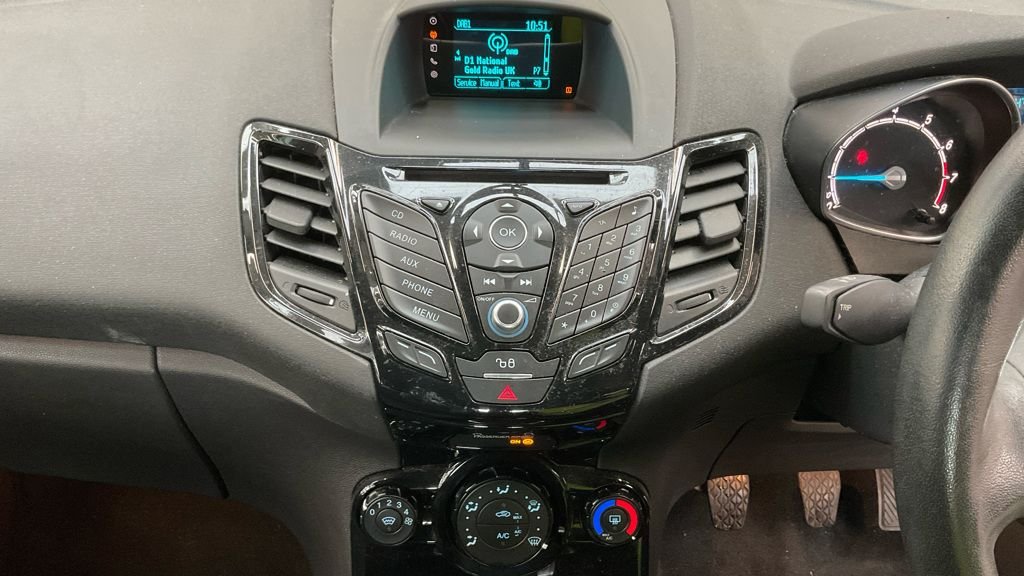 Used Ford Fiesta 2015 for sale - 76396316: Photo 10