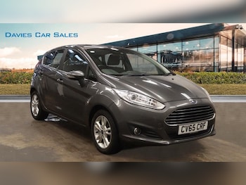 2015 (65) - 1.25 82 Zetec 5dr