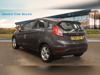 Used Ford Fiesta 2015 for sale - 76396316: Photo