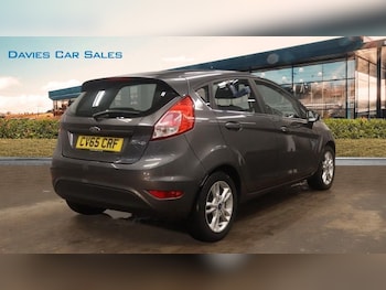 Used Ford Fiesta 2015 for sale - 76396316: Photo
