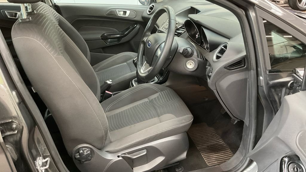 Used Ford Fiesta 2015 for sale - 76396316: Photo 8