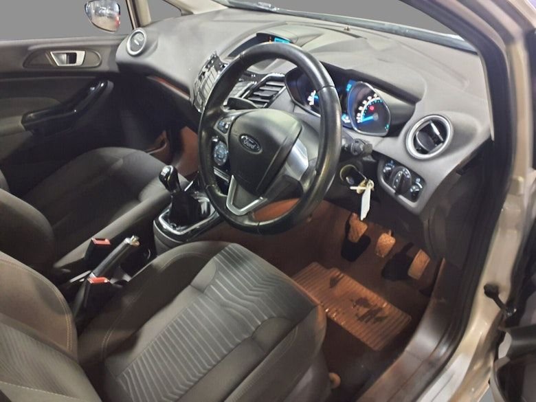 Used Ford Fiesta 2014 for sale - 77821525: Photo 5