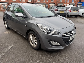 Used Hyundai i30 2012 for sale - 77692652: Photo