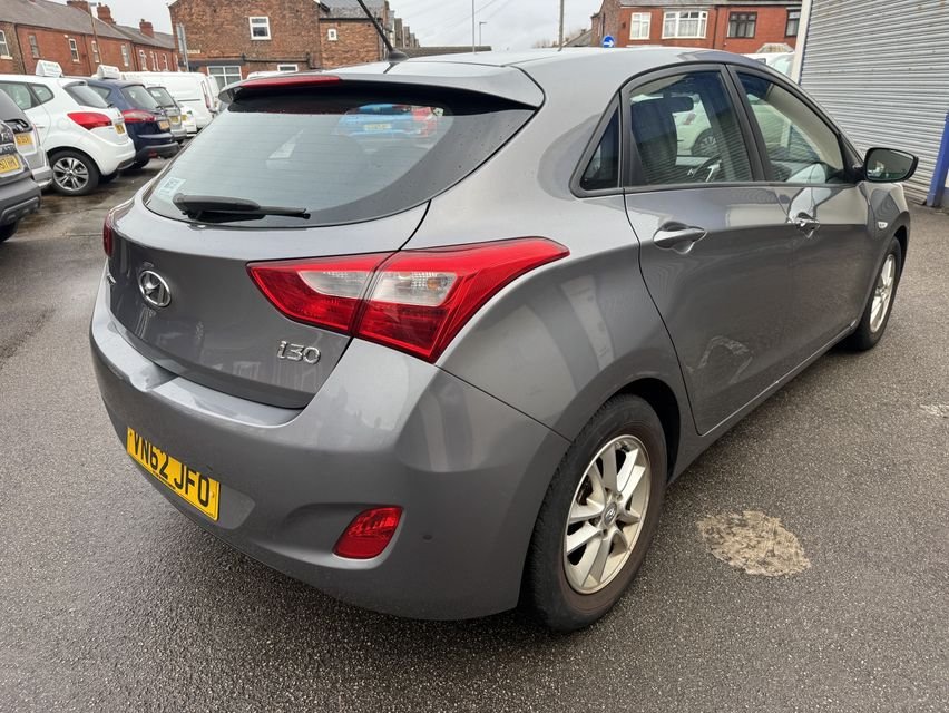 Used Hyundai i30 2012 for sale - 77692652: Photo 9