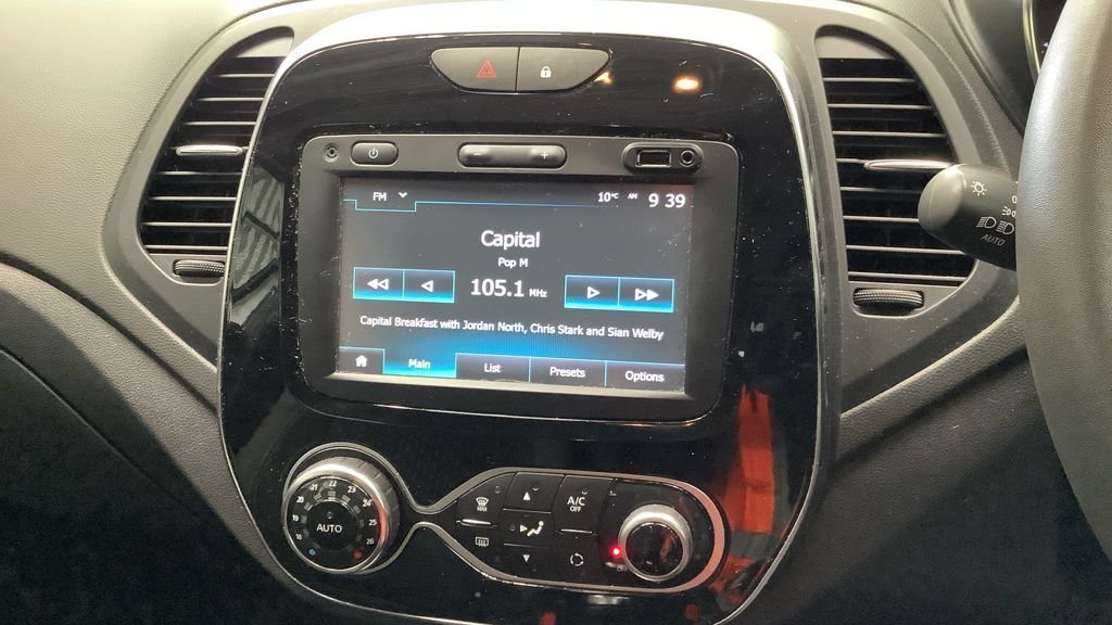 Used Renault Captur 2017 for sale - 74169527: Photo 16