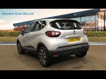 Used Renault Captur 2017 for sale - 74169527: Photo