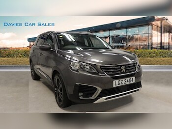 Used Peugeot 5008 2018 for sale - 77250729: Photo