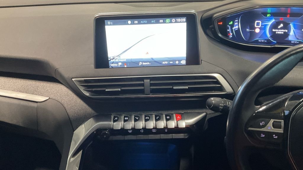 Used Peugeot 5008 2018 for sale - 77250729: Photo 21