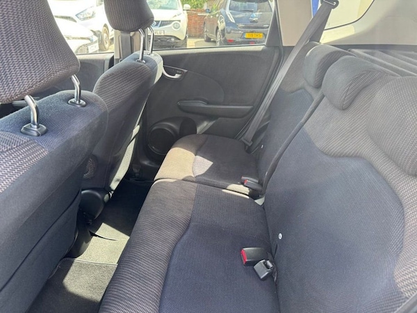 Used Honda Jazz 2015 for sale - 74570671: Photo 9