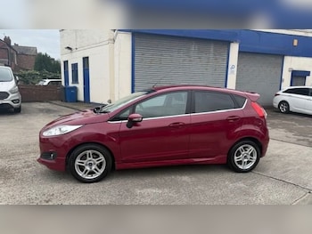 Used Ford Fiesta 2014 for sale - 77920109: Photo
