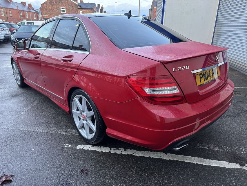 Used Mercedes-Benz C Class 2014 for sale - 77172114: Photo 8