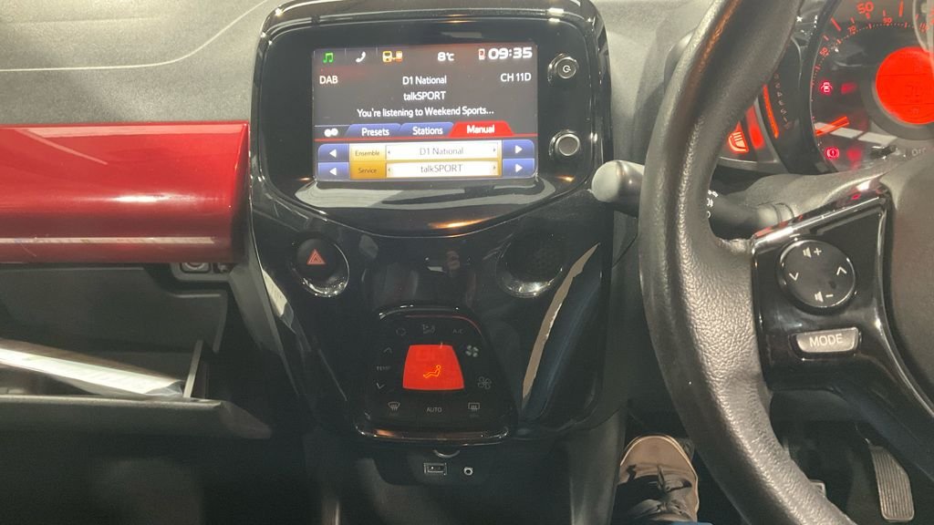 Used Toyota AYGO 2017 for sale - 76632202: Photo 10