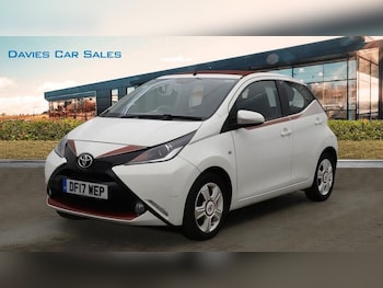 Used Toyota AYGO 2017 for sale - 76632202: Photo