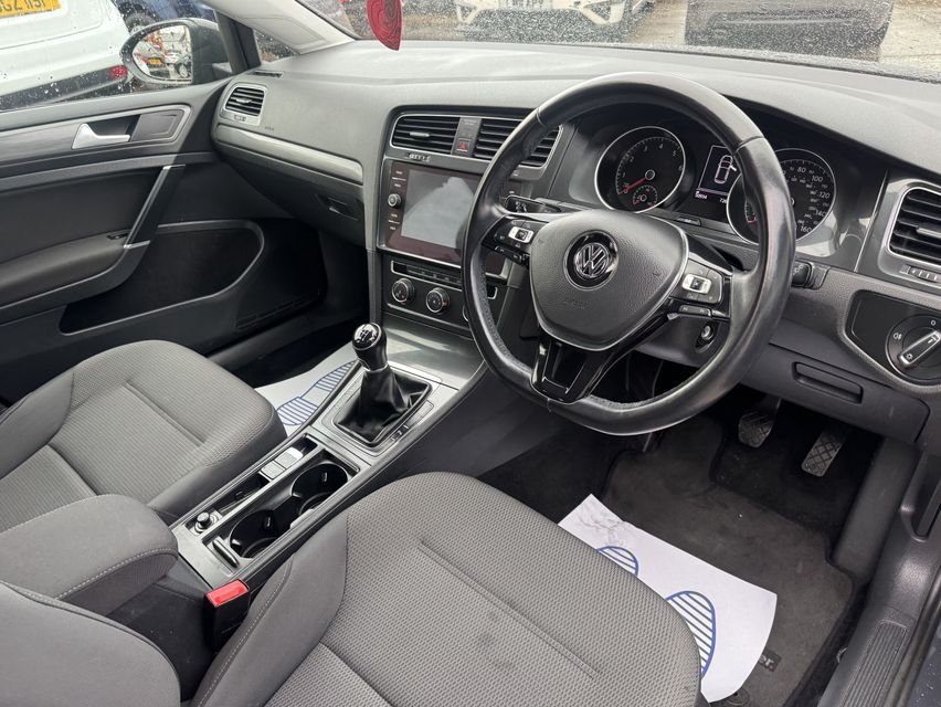 Used Volkswagen Golf 2017 for sale - 77621439: Photo 11