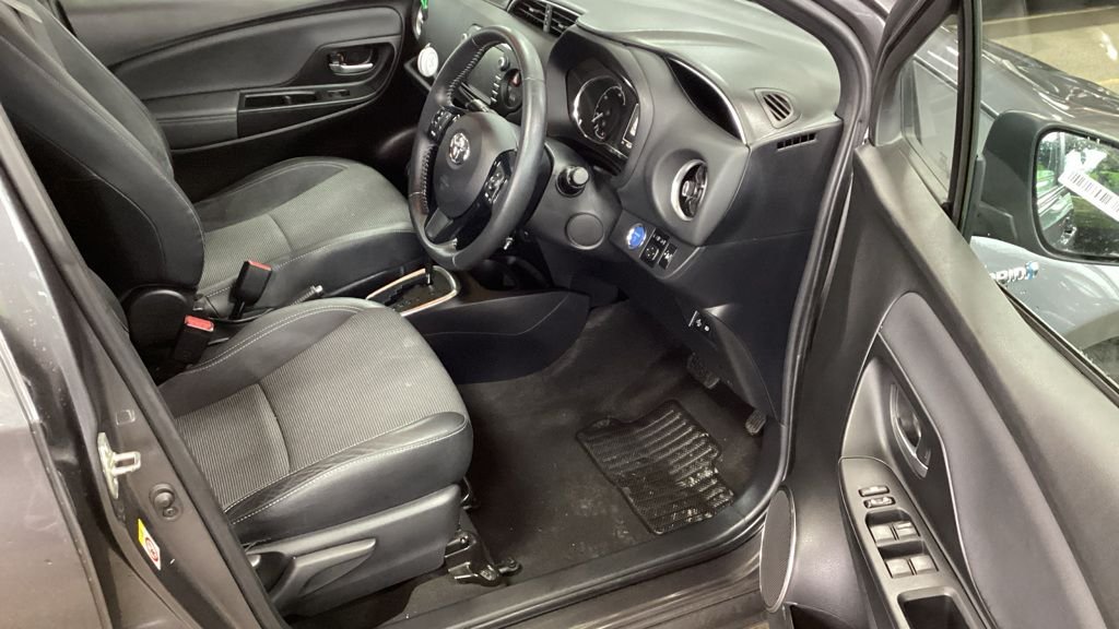 Used Toyota Yaris 2019 for sale - 77302391: Photo 14