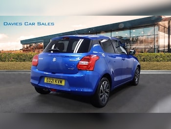 Used Suzuki Swift 2021 for sale - 77558109: Photo