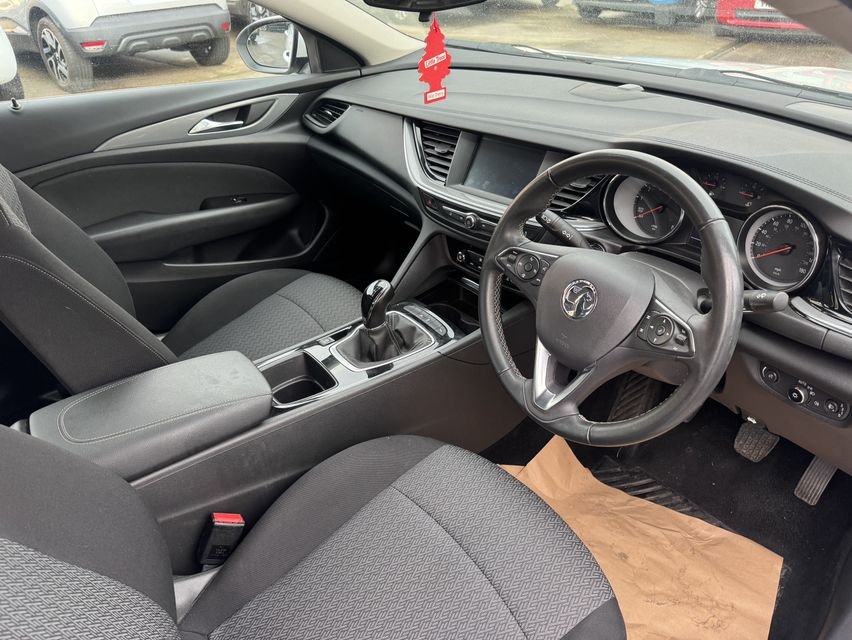 Used Vauxhall Insignia 2020 for sale - 77342043: Photo 11