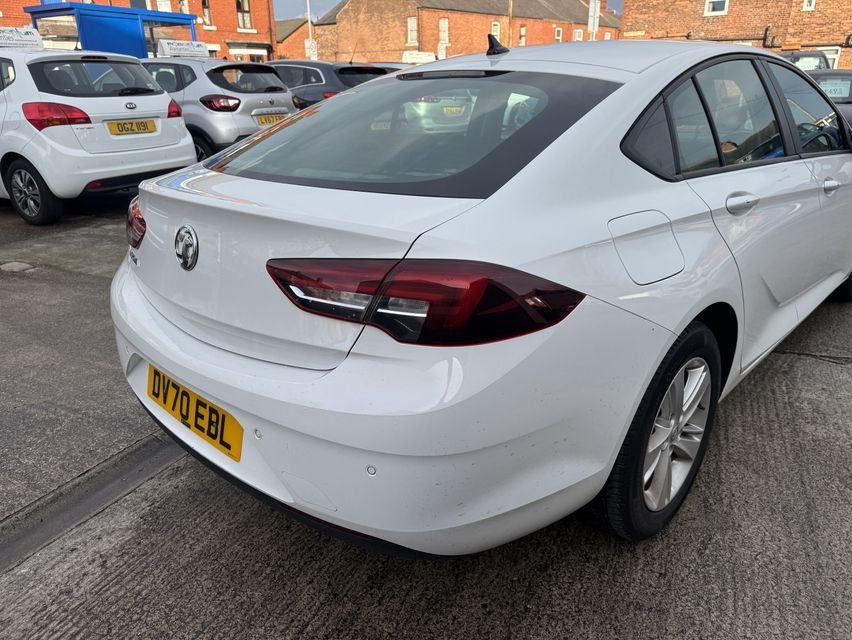 Used Vauxhall Insignia 2020 for sale - 77342043: Photo 9