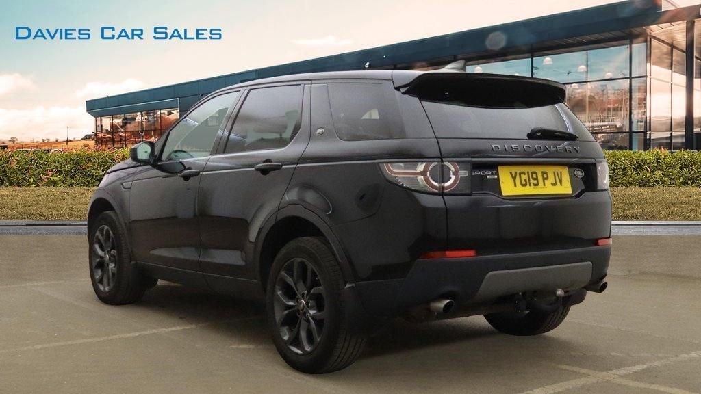 Used Land Rover Discovery Sport 2019 for sale - 76923482: Photo 3
