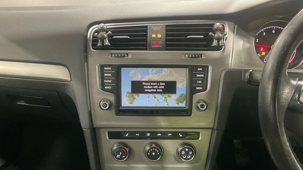 Used Volkswagen Golf 2016 for sale - 77780495: Photo 10