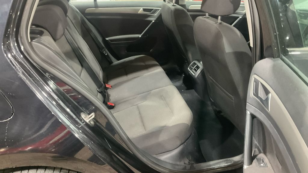 Used Volkswagen Golf 2016 for sale - 77780495: Photo 7