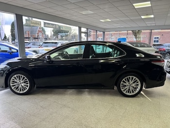 Used Toyota Camry 2021 for sale - 77547172: Photo