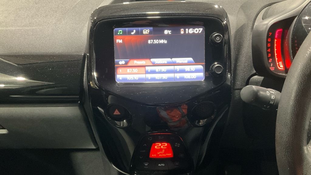 Used Toyota AYGO 2018 for sale - 77065339: Photo 9