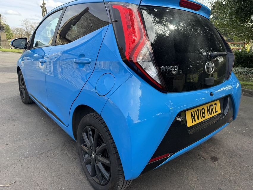 Used Toyota AYGO 2018 for sale - 78200749: Photo 8