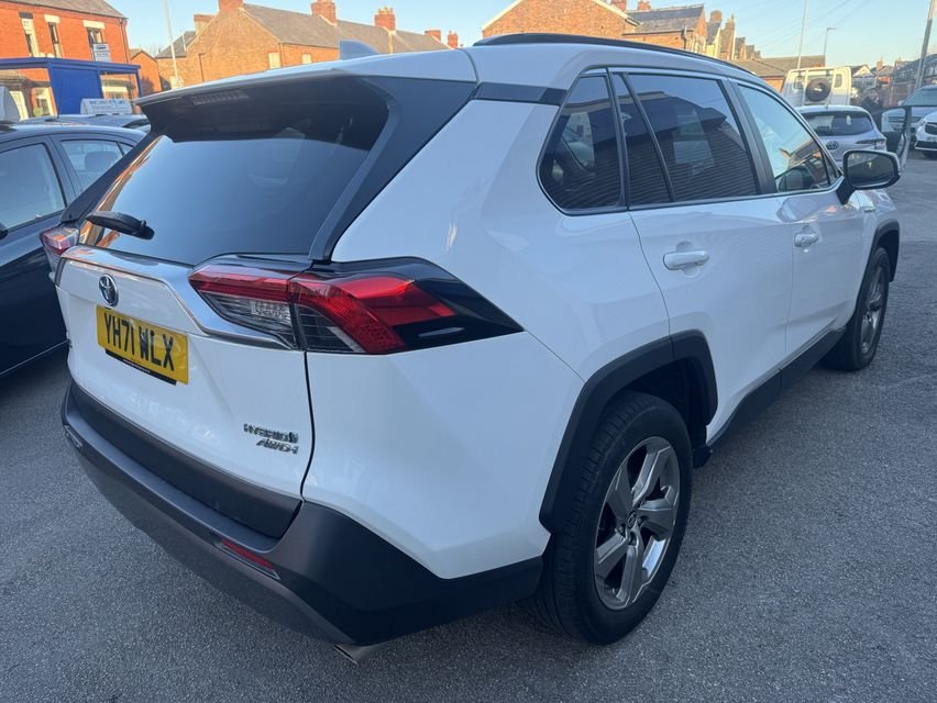 Used Toyota RAV4 2021 for sale - 76655074: Photo 8