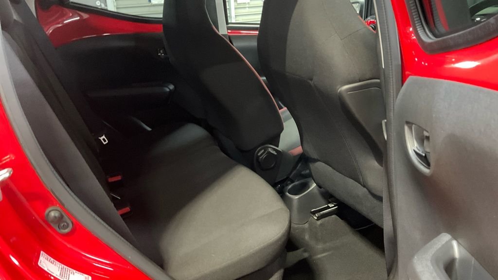 Used Toyota AYGO 2018 for sale - 76962423: Photo 6