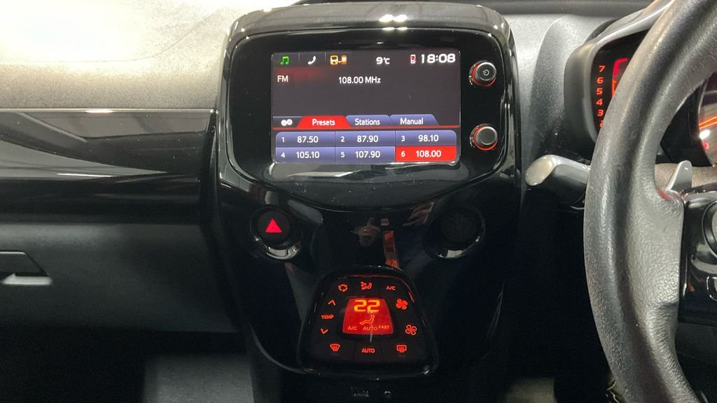 Used Toyota AYGO 2018 for sale - 76962423: Photo 9