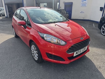 Used Ford Fiesta 2015 for sale - 77764999: Photo