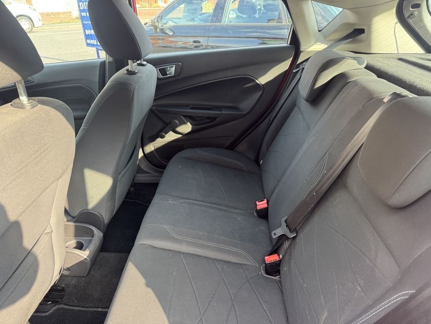 Used Ford Fiesta 2015 for sale - 77764999: Photo 5