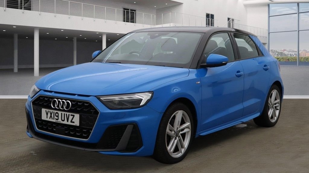 Used Audi A1 2019 for sale - 77835521: Photo 2